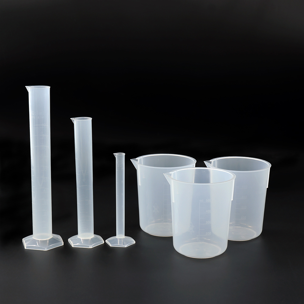 Ulab Scientific Stackable Graduated Plastic Beaker And Measuring Cylinder Set Including 3pcs Of 4872