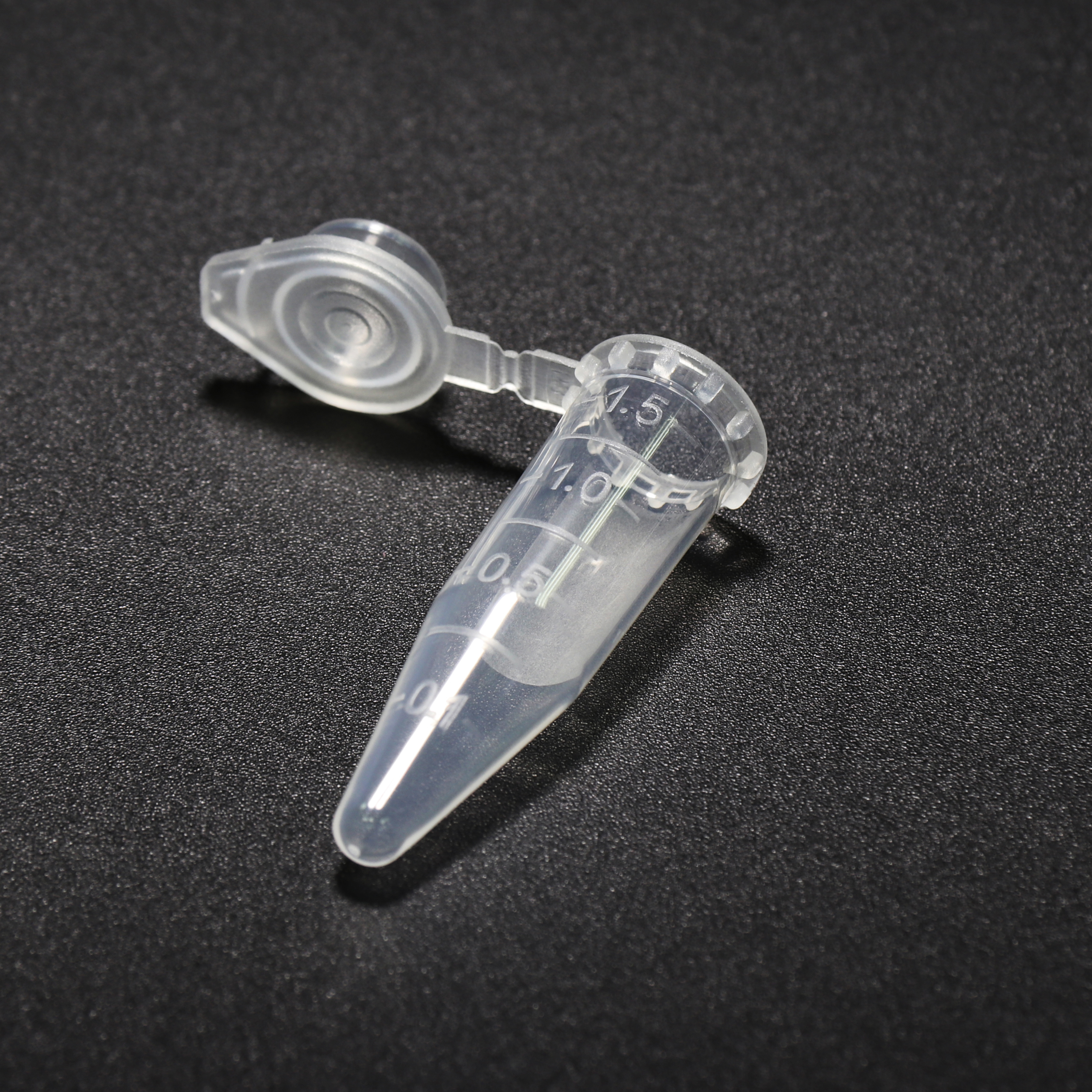 ULAB Scientific Autoclavable Microcentrifuge Tubes 1.5ml with Hinged Lid, Falcon Tube, Frosted Writing Area, Polypropylene Graduated Microcentrifuge Tubes, Pack of 500, UCT1003